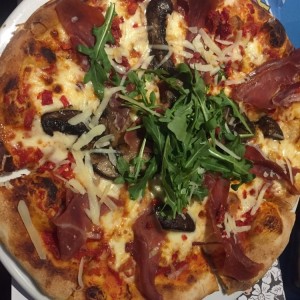 Pizza Portobello y Serrano