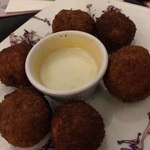 croquetas de langosta 