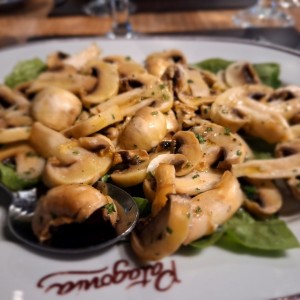 Ensaladas - Hongos Frescos