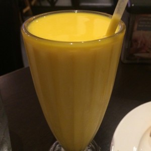 mango lassi