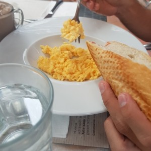 Huevos Revueltos