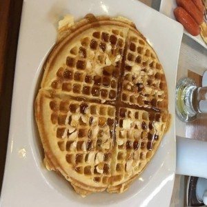 Waffles - Mantequilla y Syrup