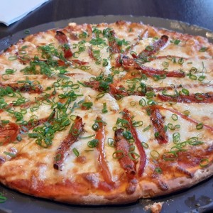 Pizza con Tomate horneado