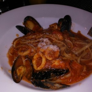 linguinis frutos del mar