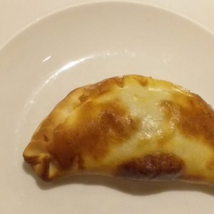 Empanadas Argentinas Fritas o al Horno