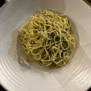 Spaguetti al oleo