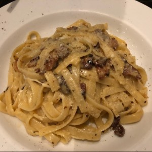 fettucinni a la carbonara