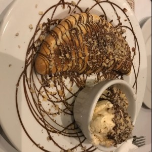 Dulces - Calzoncino Ferrero