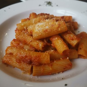 Pastas - Rigatoni alla amatriciana