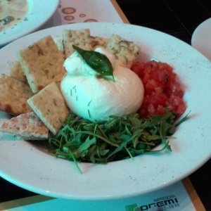 burrata fresca..yummy!!