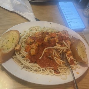 Spaghettis con pollo 