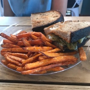 pomodoro sandwich