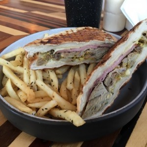 sandwich cubano