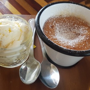 lava cake caramelo