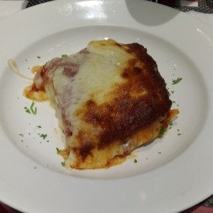 Lasagna de carne.