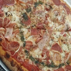 Pizza Mediterranea 