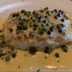 corvina en pimienta verde