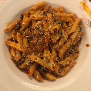 penne a la putanezca