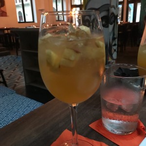 sangria blanca 