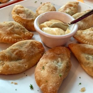 empanaditas de frijol