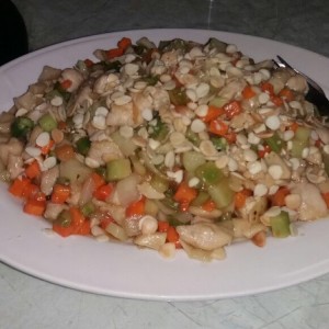 pollo con almendras 