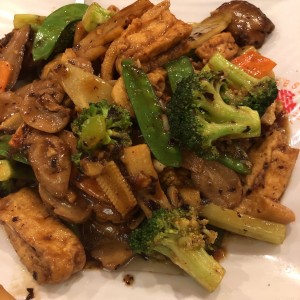 tofu con vegetales