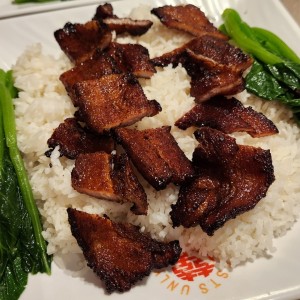 puerco al carbon con arroz blanco