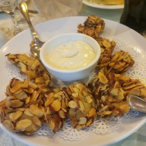 Filete de pescado con almendras 