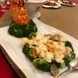 Lobster with Brocolli