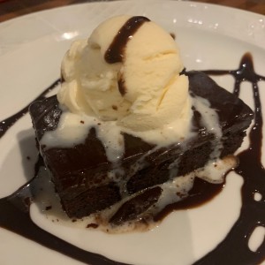 Brownie con Helado