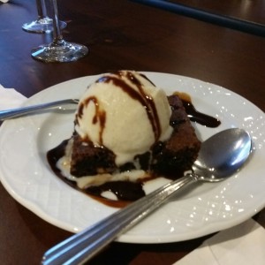 brownie con helado