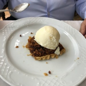 Pecan Pie con Helado