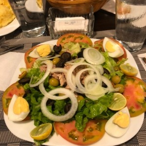 Ensalada de tuna