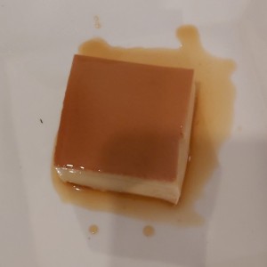 Flan de la casa