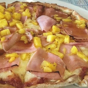 Pizza Hawaiana