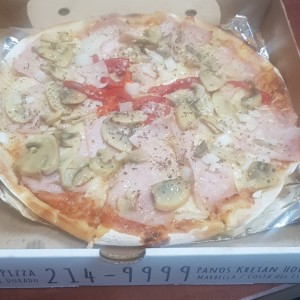 pizza Kretan house