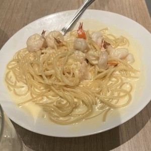 Spaghetti con Langostinos