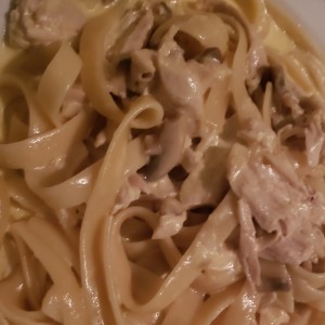 Chicken pasta alfredo