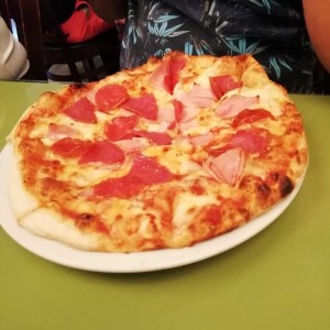 pizza Napoli