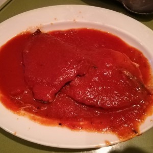 Lomo en salsa roja
