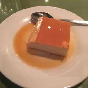 Flan de la casa