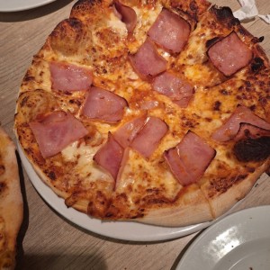 Pizza de jamón 