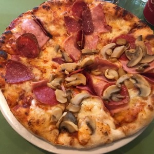 Pizza Napoli