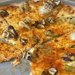 Pizza de alcachofas