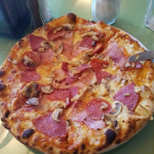 Pizza Napoli 