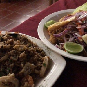 arroz chaufa y jalea de mariscos