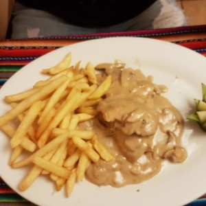 Pollo Princesa con Papas fritas