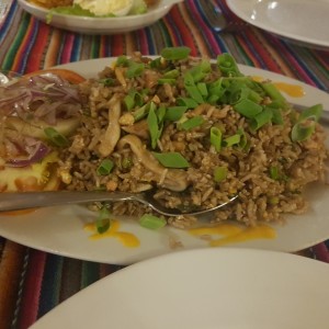 Arroz Chaufa de Mariscos 