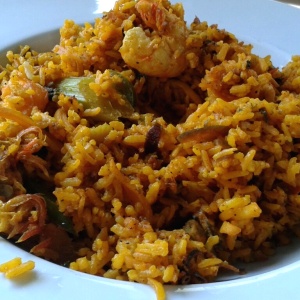 Arroz casco viejo (mariscos al curry)