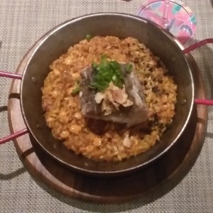 Robalo con arroz seco al Socarrat